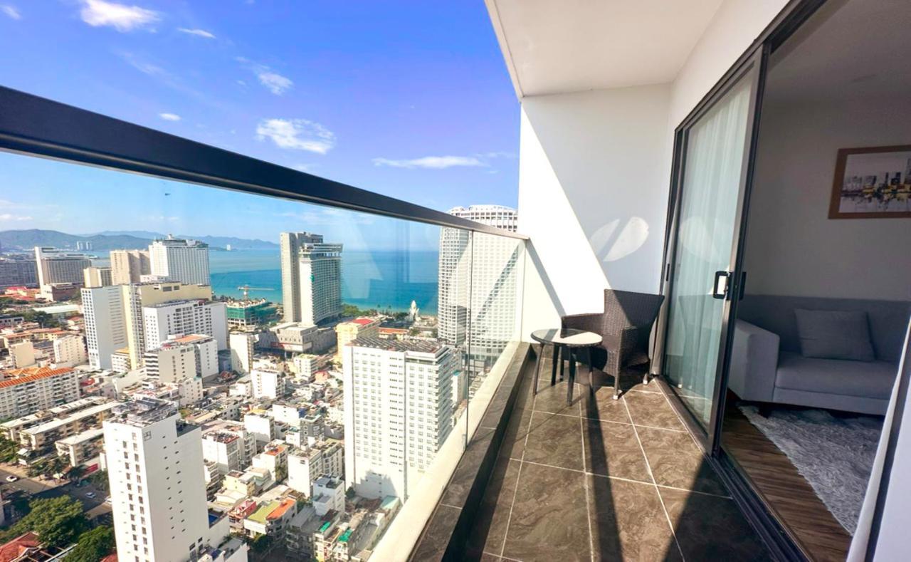 Sunny Smes - Virgo Nha Trang Apartment Exterior foto
